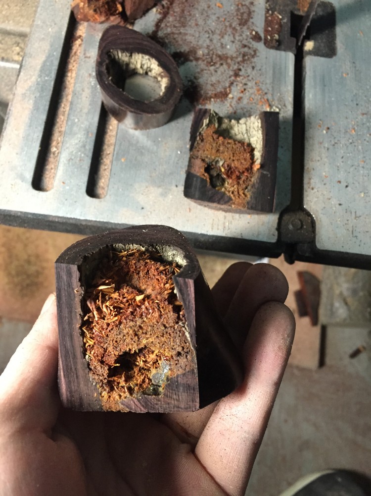 横开一刀。。败絮其中